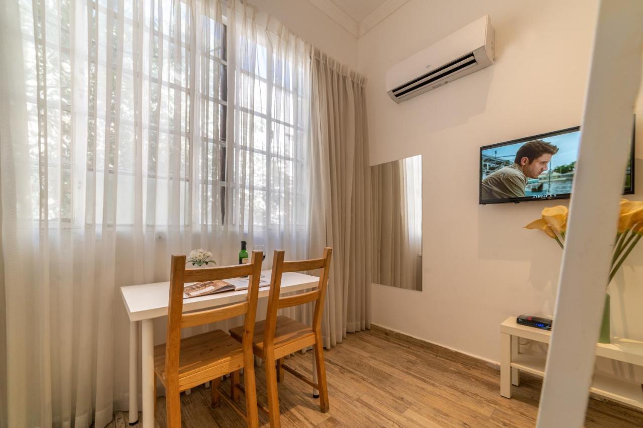 Paamonim Studios (Adults Only) Jerusalém Exterior foto